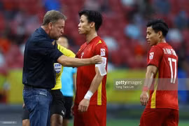 Ông Park cho Quế Ngọc Hải thôi làm đội trưởng tuyển Việt Nam