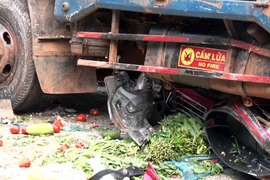 Khởi tố vụ ôtô tải tông chết 5 phụ nữ trước chợ