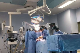 Cứu bệnh nhân tím ruột non vì tắc động mạch mạc treo