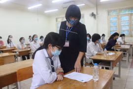 Hà Nội yêu cầu tuyệt đối không để xảy ra lạm thu đầu năm học