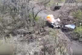 Chùm video cuộc chiến ác liệt trong khu vực Izyum, vùng Kharcov