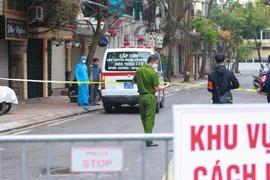 Bộ Y tế xác nhận 2 nhân viên y tế đầu tiên mắc Covid-19 tại BV Bạch Mai