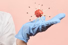 Omicron tồn tại trên các bề mặt nhựa hơn 8 ngày