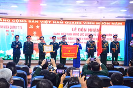 Bệnh viện Quân y 175 nhận danh hiệu Anh hùng Lực lượng Vũ trang Nhân dân