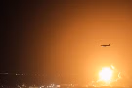 Cuộc tấn công của Houthi đánh thiệt hại nặng nền kinh tế dầu mỏ Ả rập Xê út 