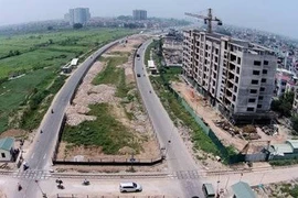 Giảm thêm lãi suất cho vay sẽ làm thị trường... méo mó? 