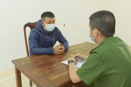 Đối tượng Nguyễn Văn Thiện tại cơ quan công an.