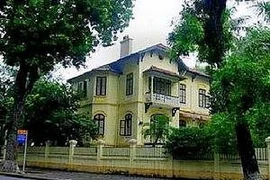 Bộ Xây dựng lấy ý kiến về việc bố trí biệt thự công vụ