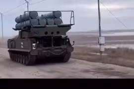 Tên lửa phòng không Buk-M3 của Nga tham chiến ở Ukraina