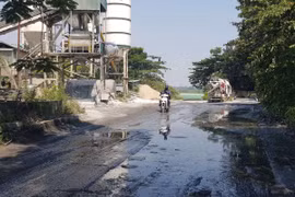 Hà Nội: Hàng loạt trạm trộn bê tông gây ô nhiễm