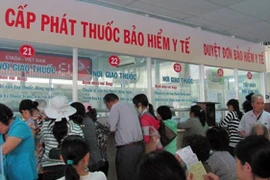 Phải đảm bảo cung ứng thuốc, vật tư cho người tham gia bảo hiểm y tế 