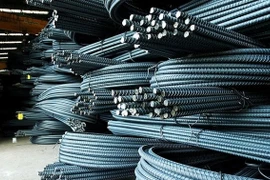  Doanh nghiệp thép lãi đậm, tích cực "găm hàng"