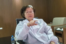 Nữ anh hùng trọn đời gắn bó với văcxin