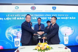 Công ty Cổ Phần Y tế DHA ký kết hợp tác Công ty Cổ phần Asia New Power Nhật Bản.