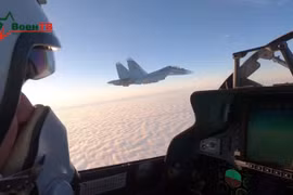 Video: Không quân Belarus diễn tập không chiến bắn đạn thật