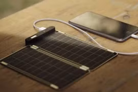 Sạc pin mặt trời cho điện thoại di động