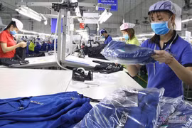 Thích giảm giờ làm, nhưng thu nhập thấp làm sao đủ sống