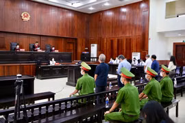 HĐXX phúc thẩm tuyên án.