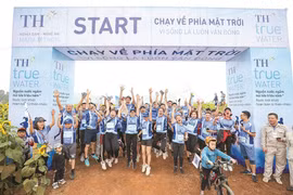 Người lao động TH hào hứng tham gia giải chạy nội bộ Chạy về phía mặt trời do tập đoàn tổ chức.