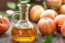 Đau bụng vì uống giấm táo