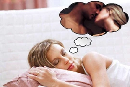 Hay tưởng tượng làm tình với người khác vì bị chồng “bỏ đói”