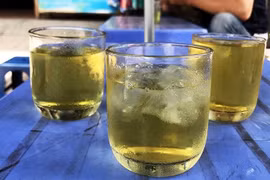 Uống nhiều trà có thể gây sỏi thận?