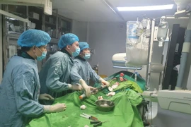 Tưởng đau bụng thông thường, người đàn ông 50 tuổi suýt chết vì lóc tách động mạch chủ phức tạp