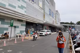 Thông tin mới vụ nổ súng ngăn ẩu đả ở Aeon Tân Phú