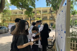 Dịch chuyển trong đăng ký ngành nghề theo thị trường việc làm