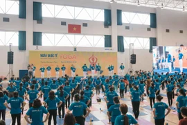 TPHCM: 700 người tham gia đồng diễn Yoga