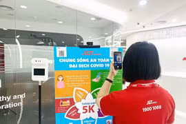 Sôi động thị trường thương mại điện tử mùa cuối năm