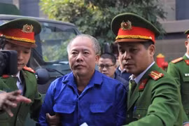 Tử hình kẻ đuổi cùng giết tận cả nhà em trai vì tranh chấp đất