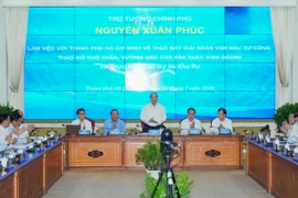  Tạo mọi điều kiện để TPHCM phát triển xứng tầm