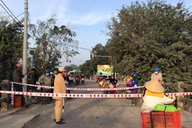 Gia Lai ghi nhận 2 trường hợp nghi mắc Covid-19, phong tỏa 1 trung tâm y tế, 1 phường