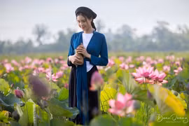 Hà Nội lãng mạn mùa sen
