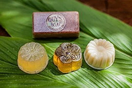 Xà phòng từ mật ong và dầu dừa