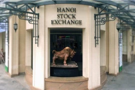 Doanh nghiệp phi ngân hàng khó tăng trưởng tốt trong năm 2020