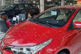 Hé lộ các chiêu trò "móc túi" khách hàng của nhân viên đại lý ô tô