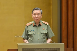 Bộ trưởng Bộ Công an: Bỏ sổ hộ khẩu và các điều kiện nhập cư vào thành phố lớn