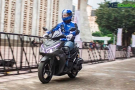 Lái thử Yamaha NVX 155 mới tại sự kiện ra mắt: Giữ nguyên chất thể thao, nay càng tiện dụng và thông minh hơn