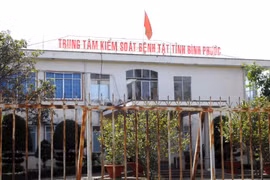 Vụ xin nộp lại quà của Việt Á: Bộ Công an làm việc với CDC Bình Phước