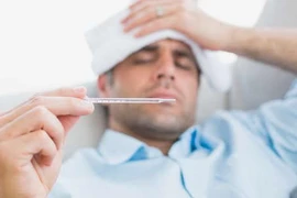 Bị cảm vì thích tắm nước lạnh