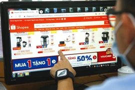 Shopee, Tiki, Lazada… sẽ phải nộp thuế thay cho các cá nhân, tổ chức