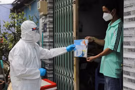 Hà Nội kiến nghị giảm thủ tục hành chính cho F0 tại nhà