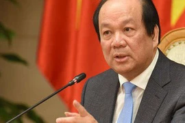 Bộ trưởng Mai Tiến Dũng: Ăn 1 cái kẹo chocolate 'cõng' 13 giấy phép thì đau hết cả răng