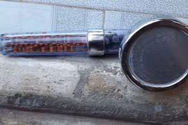 Cẩn trọng rước độc từ vòi hoa sen nano