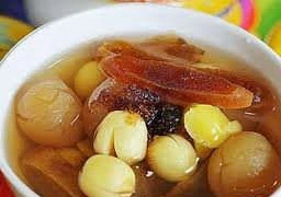 Tim lợn hầm sen – món ăn dưỡng tâm an thần