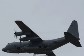 Mỹ dự kiến lắp pháo laser lên máy bay "ông lão" AC-130J