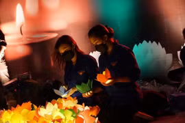 Lễ hoa đăng tại hồ Bảy Mẫu, Hà Nội