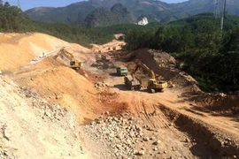 Quảng Ninh siết chặt quản lý nguồn vật liệu san lấp mặt bằng